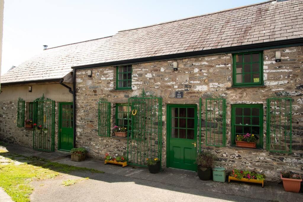 Willa Yr Hen Efail - Old Smithy Tregaron Zewnętrze zdjęcie